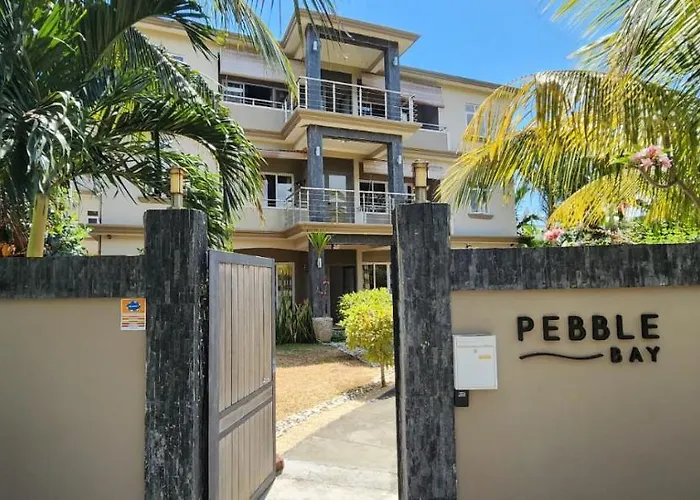 Number 5, Pebble Bay Appartments